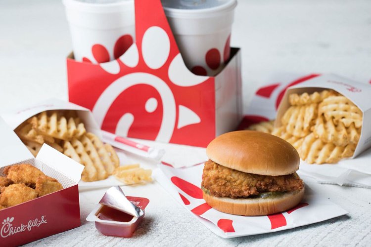 Free ChickfilA Sandwich via DoorDash • Hey, It's Free!