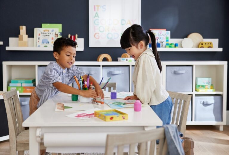 Pottery Barn Summer Kids Craft Event
